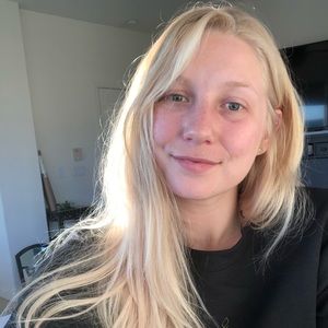 Meet your Posher, Amelia